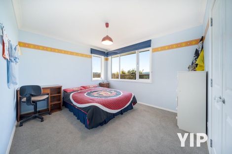 Photo of property in 9 Paparangi Crescent, Paparangi, Wellington, 6037