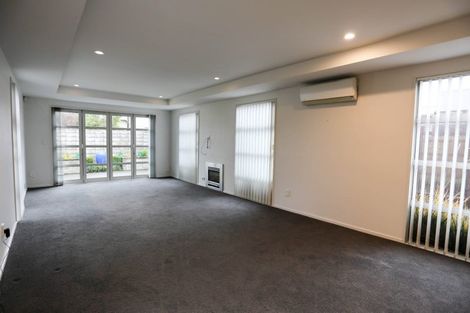 Photo of property in 484 Barbadoes Street, Edgeware, Christchurch, 8013