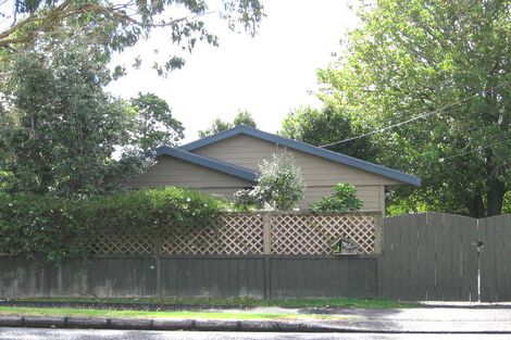 Photo of property in 30 Tirimoana Road, Te Atatu South, Auckland, 0602