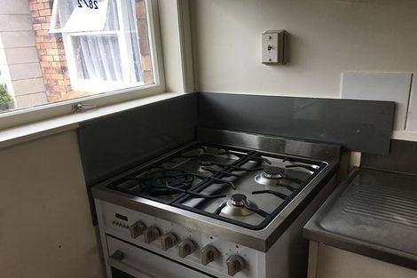 Photo of property in 28 Landscape Road, Papatoetoe, Auckland, 2025