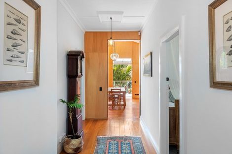 Photo of property in 42 West View Road, Westmere, Auckland, 1022