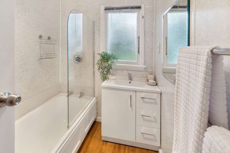 Photo of property in 24 Tay Street, Whanganui, 4500