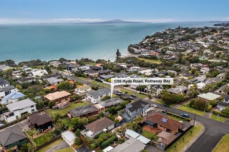 Photo of property in 1/26 Hyde Road, Rothesay Bay, Auckland, 0630