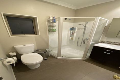 Photo of property in 12 Gifford Grove, Churton Park, Wellington, 6037