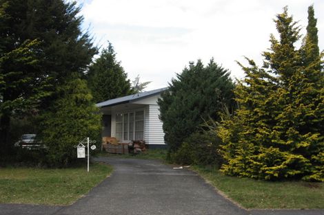 Photo of property in 17 Clyde Street, Utuhina, Rotorua, 3015