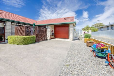 Photo of property in 15a Holyrood Terrace, Waipukurau, 4200