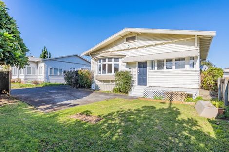 Photo of property in 195 Mount Smart Road, Onehunga, Auckland, 1061