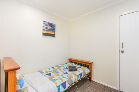 Photo of property in 6 Rinaha Place, Koutu, Rotorua, 3010