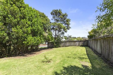 Photo of property in 43 Lorenzen Bay Road, Raglan, 3225