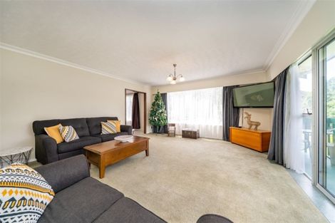 Photo of property in 30 Larchmont Grove, Totara Park, Upper Hutt, 5018