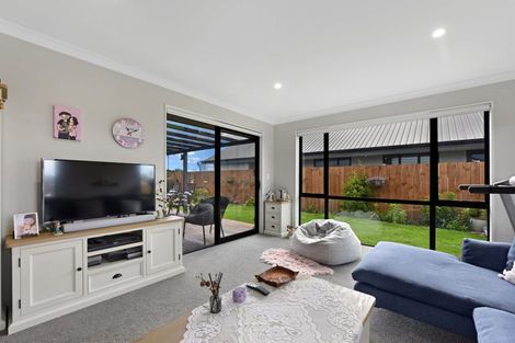 Photo of property in 100 Iwa Street, Mapua, 7005