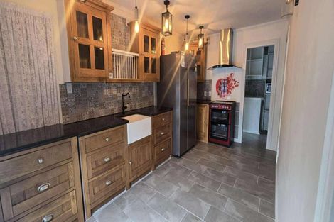 Photo of property in 718 High Street, Boulcott, Lower Hutt, 5010