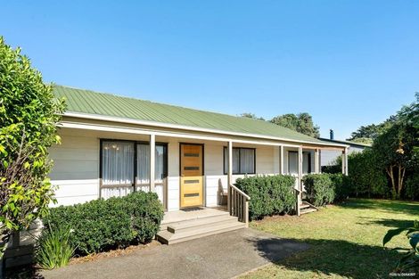 Photo of property in 10 Seaward Place, Wattle Downs, Auckland, 2103