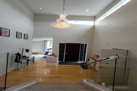 Photo of property in 90 Oakway Drive, Schnapper Rock, Auckland, 0632