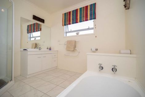 Photo of property in 17 Glenaven Drive, Motueka, 7120