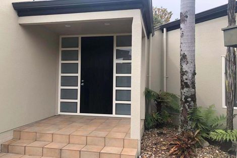 Photo of property in 98 Landing Drive, Albany, Auckland, 0632