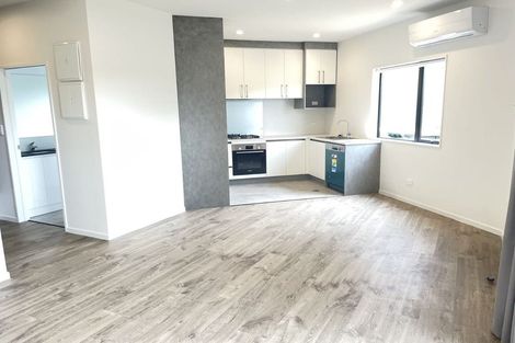 Photo of property in 2/44 Schnapper Rock Road, Schnapper Rock, Auckland, 0632