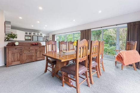 Photo of property in 6a Kohutuhutu Road, Raumati Beach, Paraparaumu, 5032