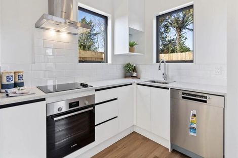 Photo of property in 1/38 Manuka Road, Glenfield, Auckland, 0629