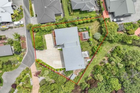 Photo of property in 12 Botanical Heights Drive, Waipahihi, Taupo, 3330