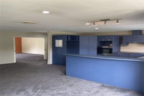 Photo of property in 10 Providence Place, Redwood, Christchurch, 8051