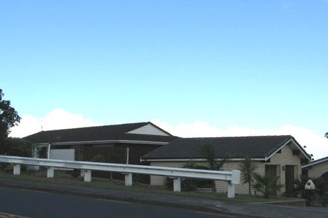 Photo of property in 164 Wiseley Road, West Harbour, Auckland, 0618