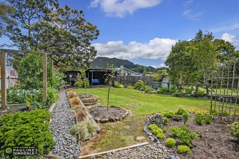 Photo of property in 76 George Street, Hikurangi, 0114