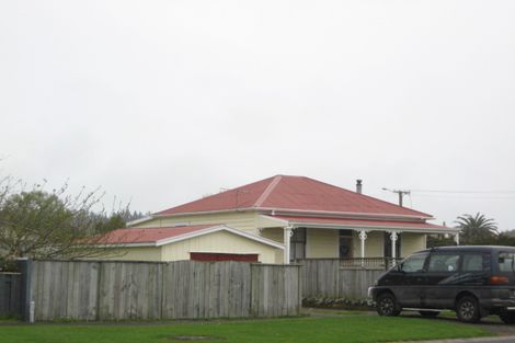 Photo of property in 35 Blake Street, Waitara, 4320