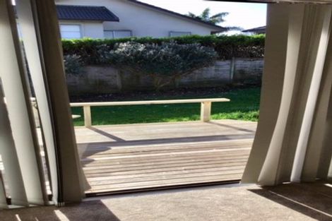 Photo of property in 2/17 Tristram Avenue, Forrest Hill, Auckland, 0620