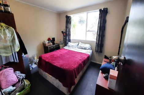 Photo of property in 16 Halsey Street, Clinton, 9534