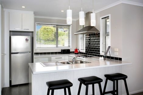 Photo of property in 9 Mcneish Place, Pokeno, 2402