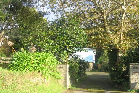 Photo of property in 329 Main Road, Tawa, Wellington, 5028