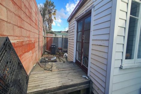 Photo of property in 21 Manse Street, Waimate, 7924