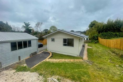 Photo of property in 32 Candia Road, Swanson, Auckland, 0614
