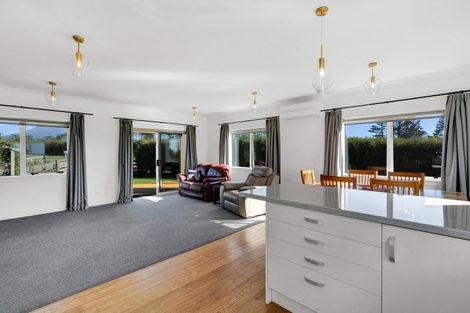 Photo of property in 297 Radnor Road, Midhirst, Stratford, 4394