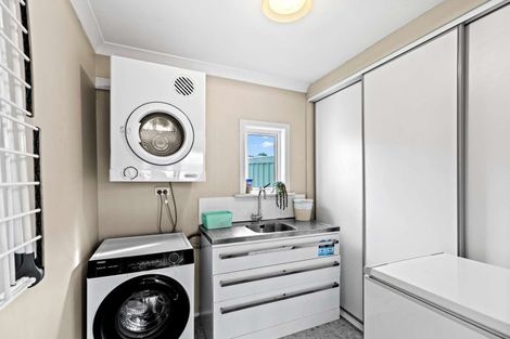 Photo of property in 270 Heads Road, Gonville, Whanganui, 4501