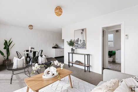 Photo of property in 4/41 Kawaka Street, Mount Maunganui, 3116