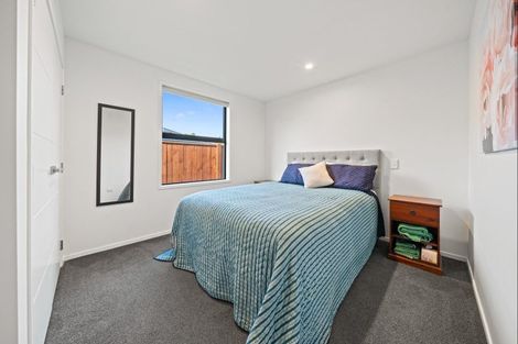 Photo of property in 51 Cyrus Street, Whalers Gate, New Plymouth, 4310
