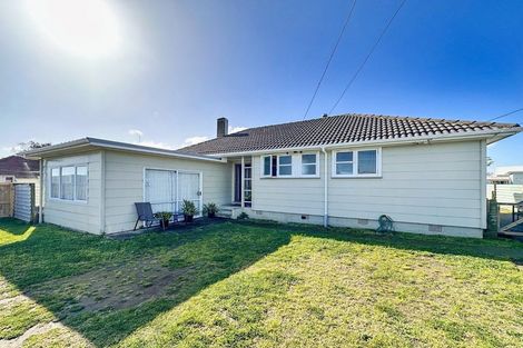 Photo of property in 30 Akatea Street, Gonville, Whanganui, 4501