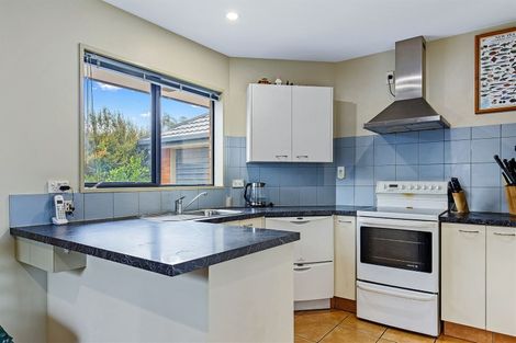 Photo of property in 117a Sawyers Arms Road, Northcote, Christchurch, 8052