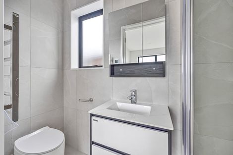 Photo of property in 9/15 Crayford Street, Avondale, Auckland, 1026