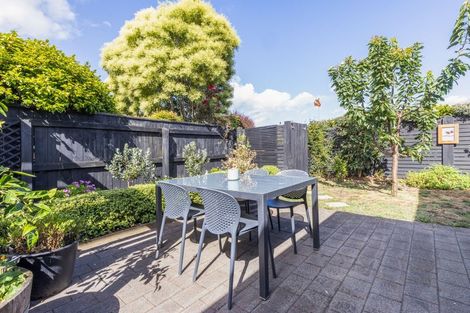 Photo of property in 2 Georgia Grove, Paraparaumu, 5032