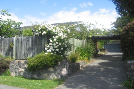 Photo of property in 94 Martin Avenue, Beckenham, Christchurch, 8023
