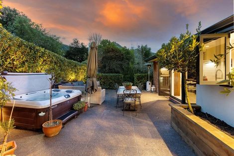 Photo of property in 3 Hyland Brae, Governors Bay, 8971