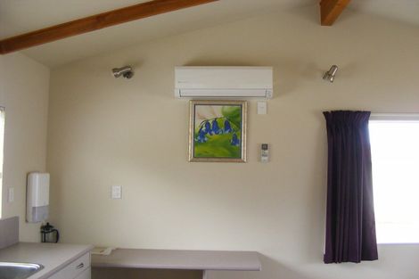 Photo of property in Blue Bell Motel, 48 Russell Street, Foxton, 4814