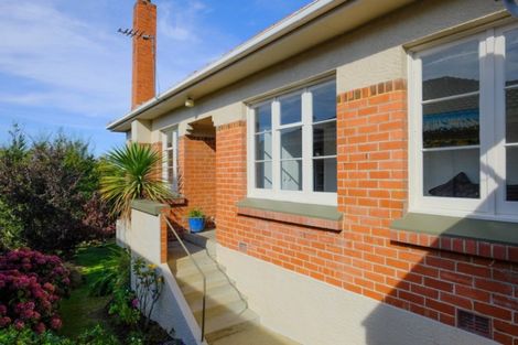 Photo of property in 77 Oakwood Avenue, Maryhill, Dunedin, 9011