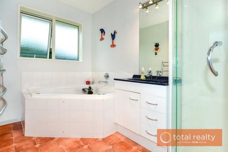 Photo of property in 35 Marsack Crescent, Halswell, Christchurch, 8025