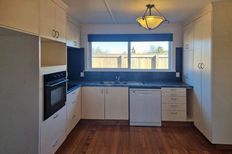 Photo of property in 46 Cologne Street, Martinborough, 5711