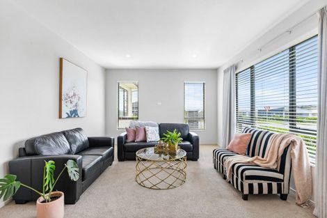 Photo of property in 9 Motukaraka Drive, Beachlands, Auckland, 2018