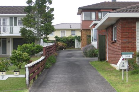 Photo of property in 1/3a Gordon Avenue, Forrest Hill, Auckland, 0620